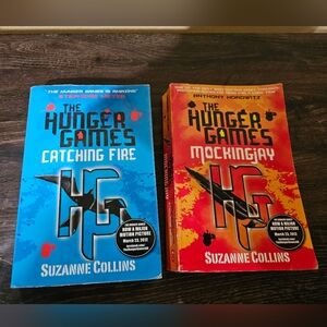 Hunger Games Catching Fire & Mockingjay Scholastic Limited Edition Books 2 & 3